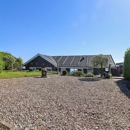 Дом отдыха Grim - 5m From The Sea By Interhome *